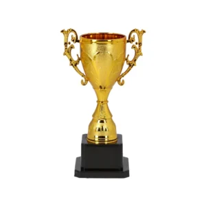 Winner P, pehar, plastični, zlatna, 17cm