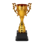 Winner P, pehar, plastični, zlatna, 20cm