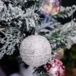Icy foam, novogodišnja kugla, bela, 8cm, 4K - Slika 2